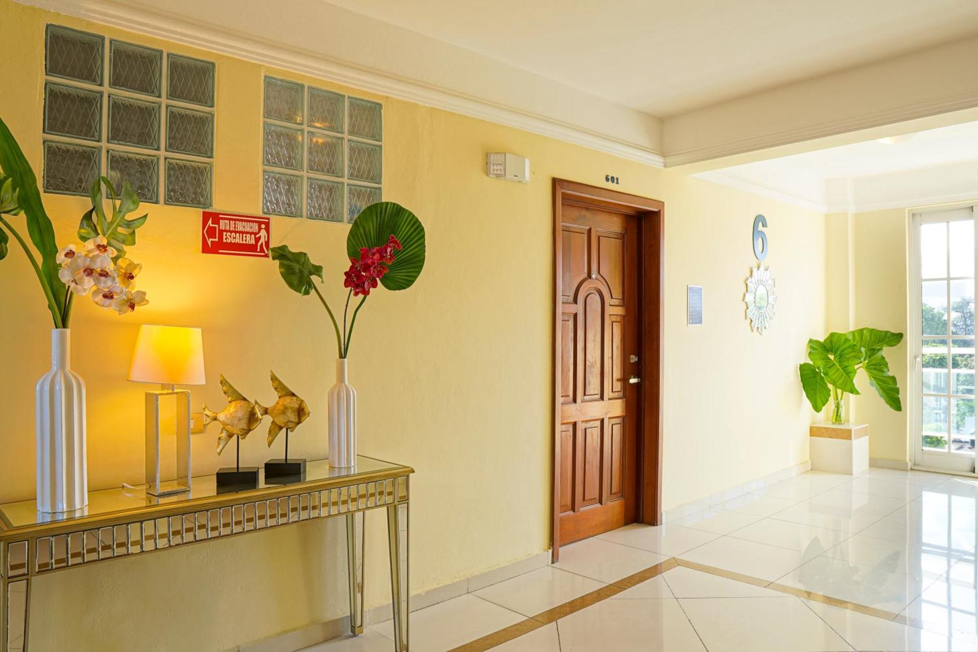 Hotel Shakey Santo Domingo Exterior photo